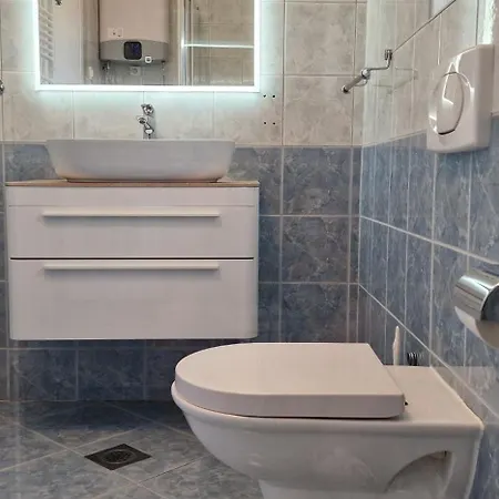 Maria 10 With Swimming Pool Apartment