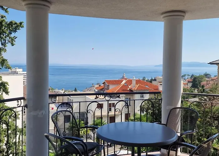 Maria 10 With Swimming Pool Apartment Opatija