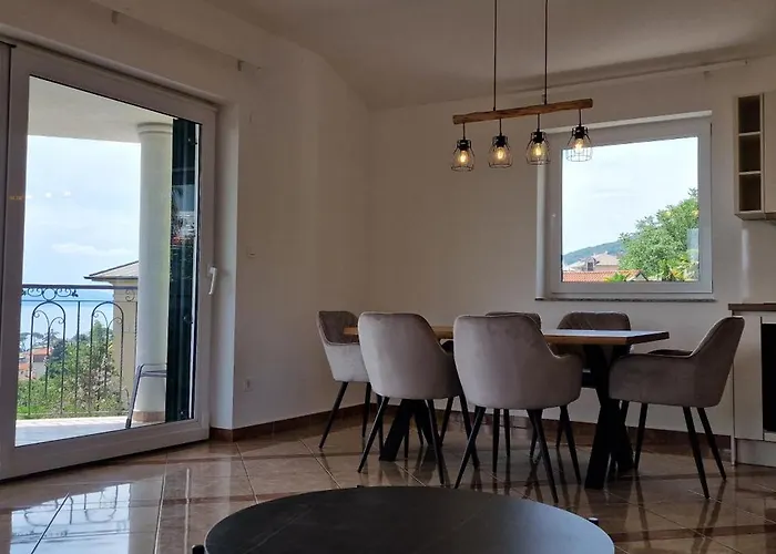 Maria 10 With Swimming Pool *