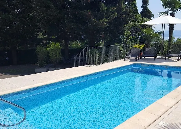 Maria 10 With Swimming Pool