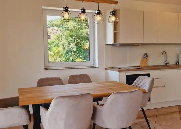 Maria 10 With Swimming Pool * Abbázia