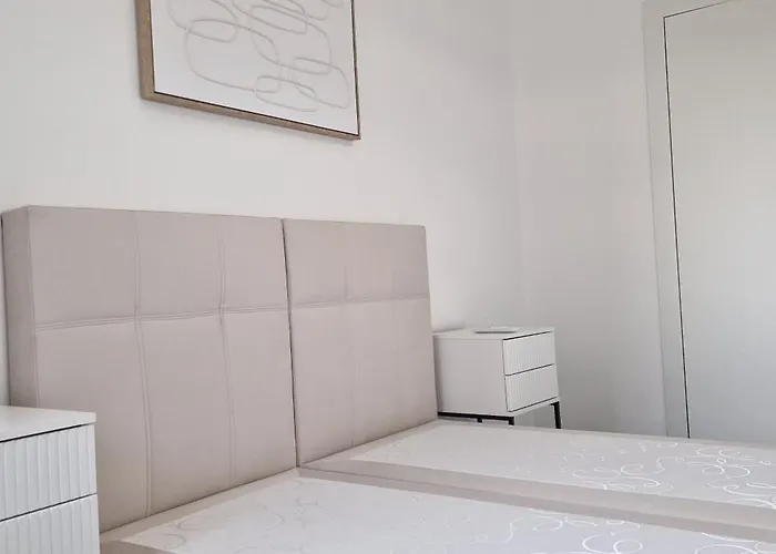 Apartman Maria 10 With Swimming Pool